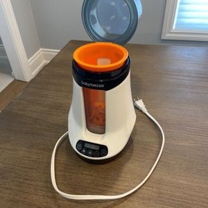 Baby Brezza Safe & Smart, Used, Electric Baby Bottle Warmer and Baby Food Warmer